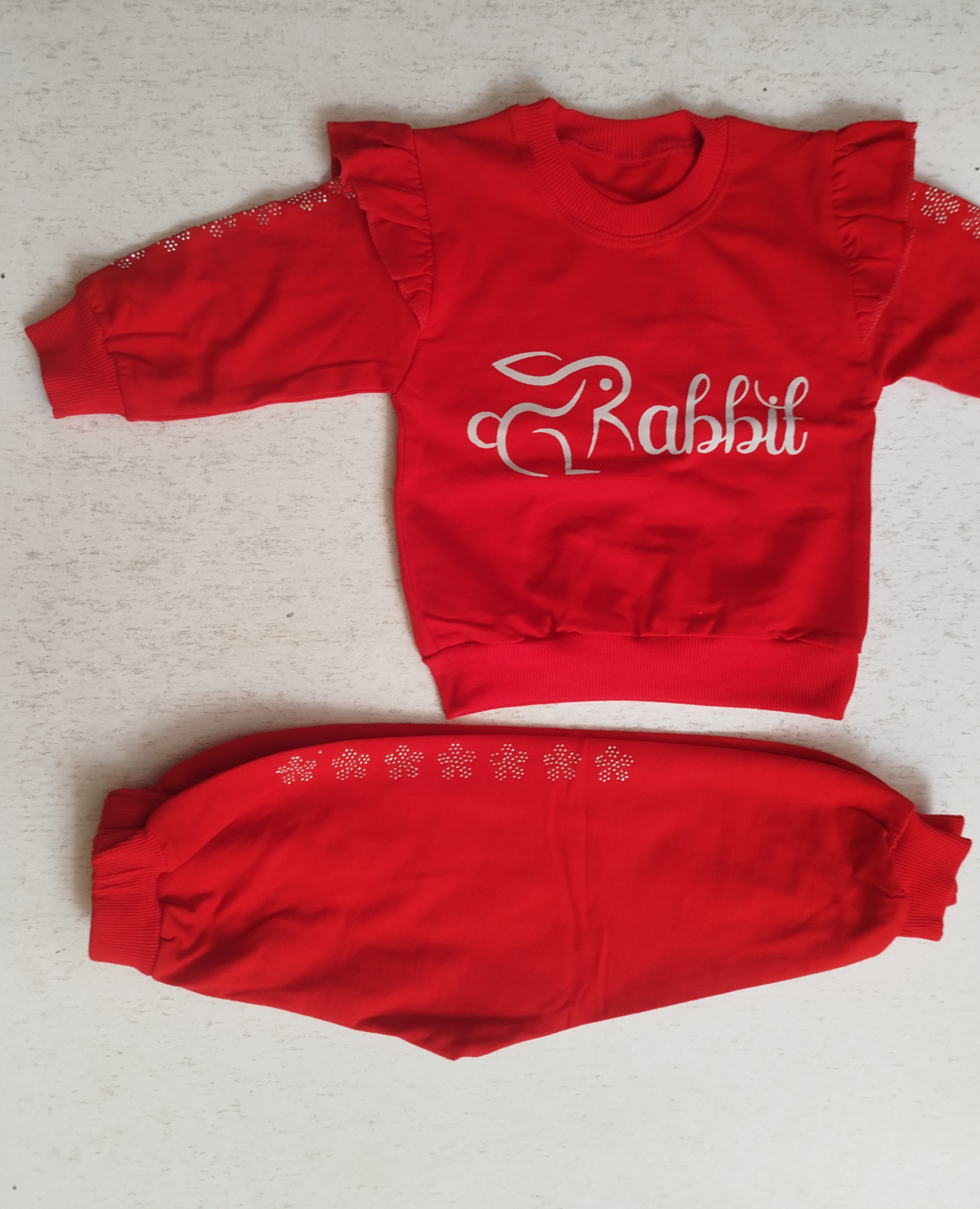 ست دخترانه سایز 35/40/45برای یک ساله تا پنچ ساله